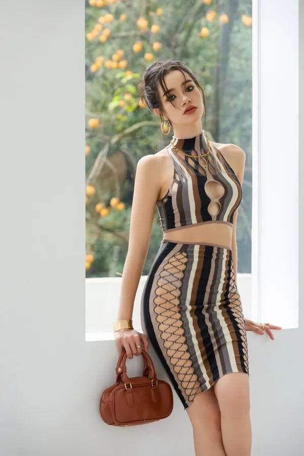 Full Raschelle studio styling look 22 showing the complete garment